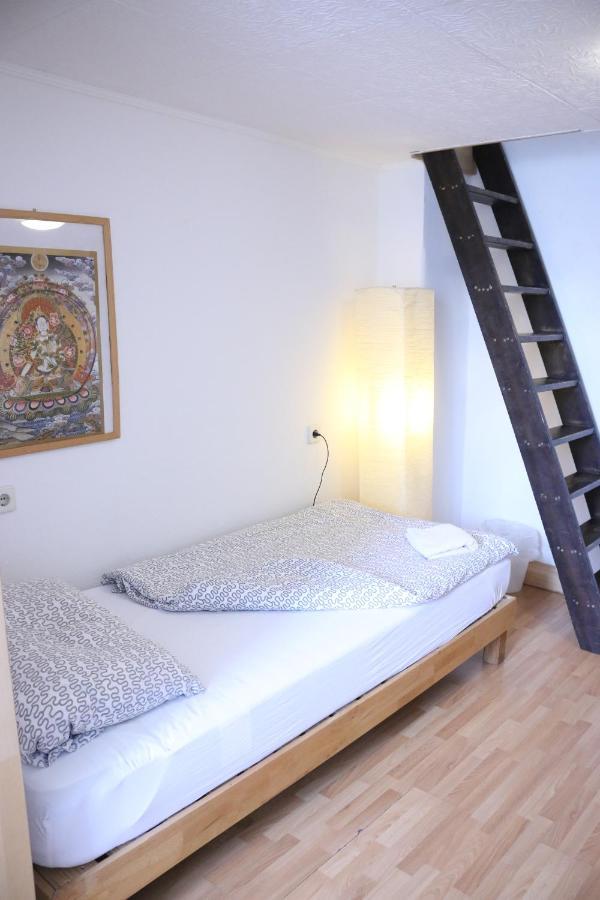Moderne Studio Apartments Und 120Qm Wohnungen In Oberhausen, Ideal Fuer Geschaeftsreisende Und Monteure Оберхаузен Экстерьер фото